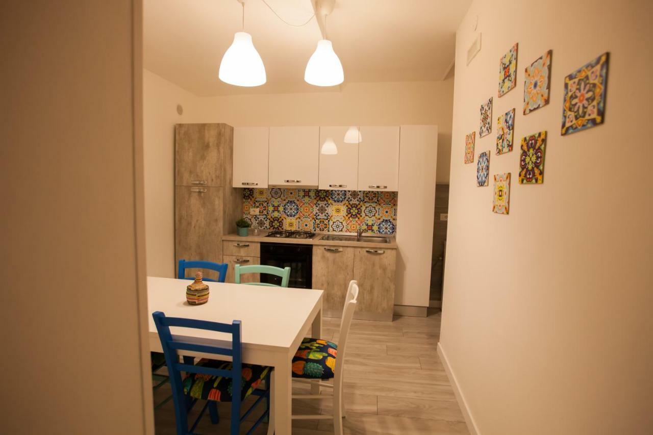 Case Degli Avi, Camere Nel Borgo Marinaro Pozzallo Exterior foto